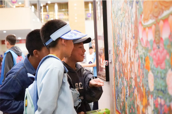 津门网络大思政微信公众号报道学校爱心支教队开展民族团结思政课